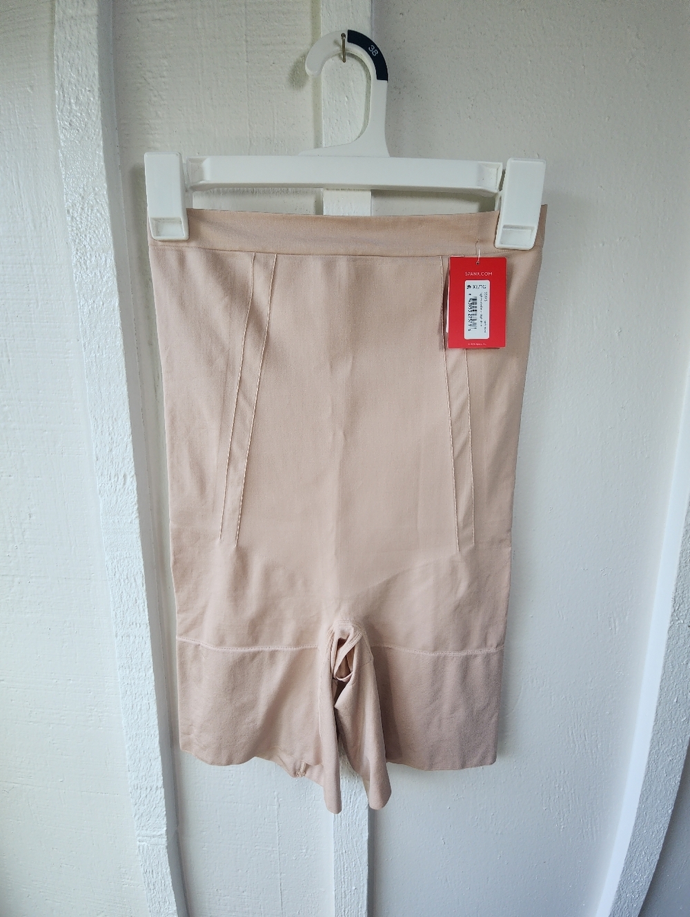 New SPANX Sculpt OnCore High-Waisted Mid-Thigh Short Soft Nude Size XL
